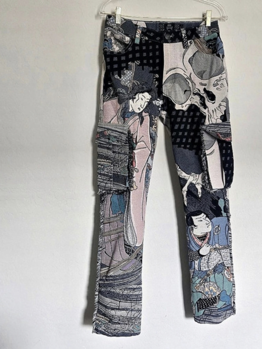 ​Statement Rebel Vengeance Japanese Art Tapestry Pants Size 28